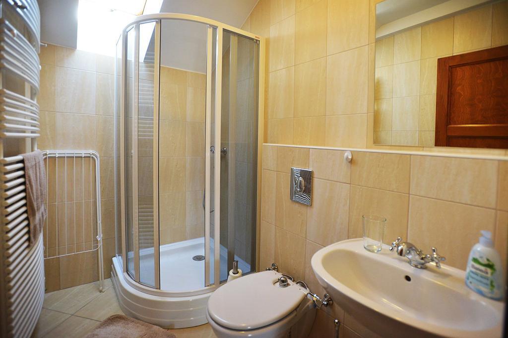 Corner Apartman Eger Quarto foto