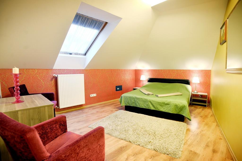 Corner Apartman Eger Quarto foto